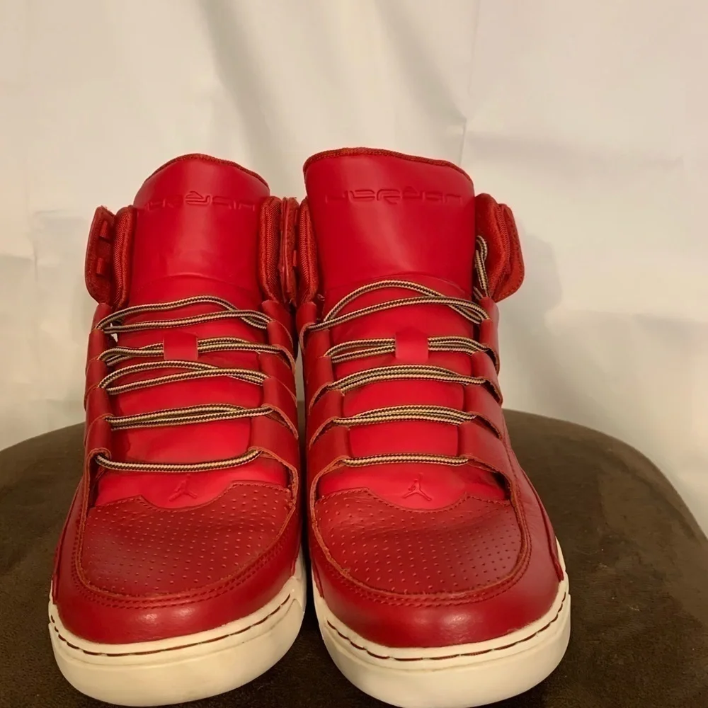 Nike air Jordan formula varsity red high tops 11.5